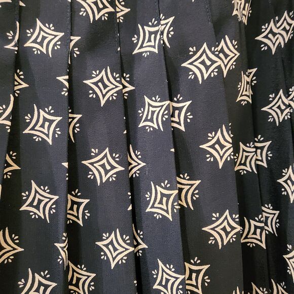 Vintage Express Pleated Mini Skirt 90s Dark Navy Blue Graphic size 9/10 - Picture 3 of 8